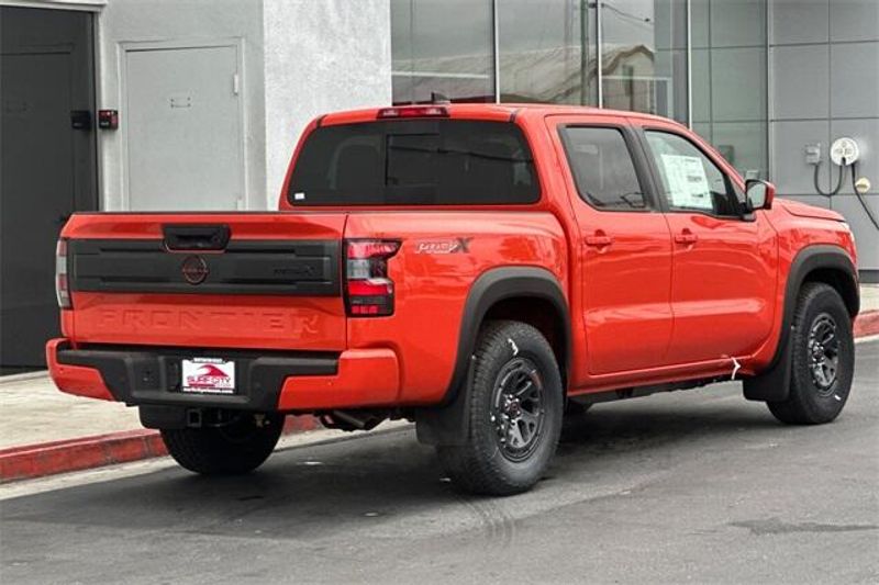 New 2025 Nissan Frontier PRO-XImage 3