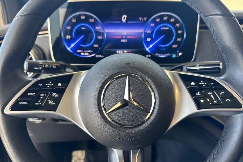 Used 2025 Mercedes-Benz EQE 350 SUVImage 28