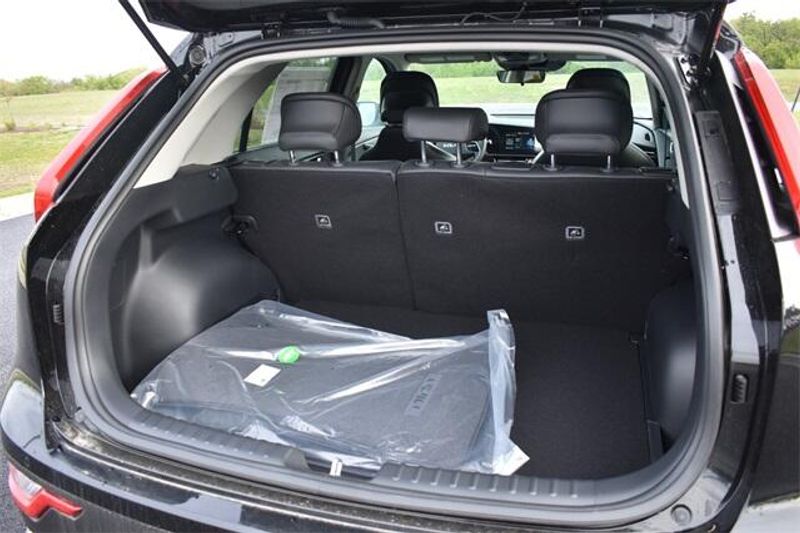 2025 Kia Niro EXImage 16