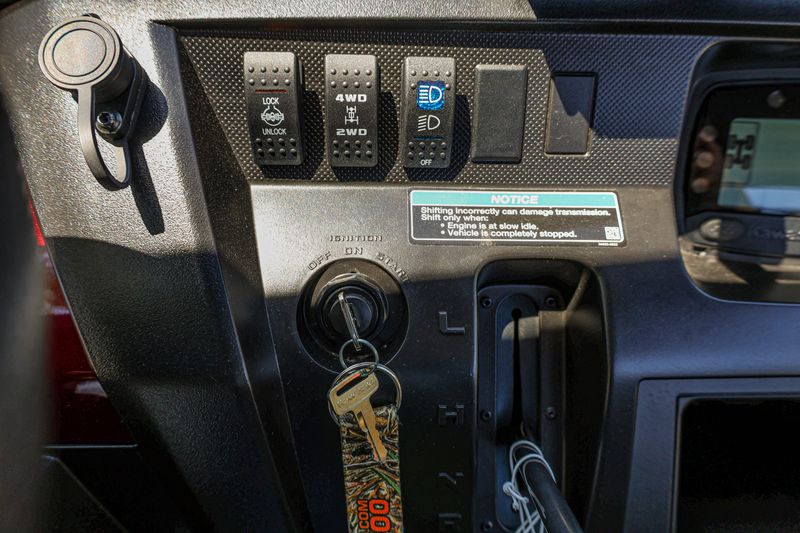 NEW 2026 KAWASAKI MULE PRO-FXT 1000 LE PLATINUM RANCH EDITION Image 6