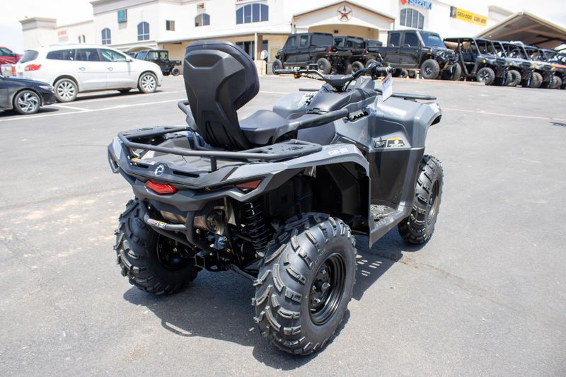 NEW 2026 CAN-AM OUTLANDER MAX DPS 700 Image 4