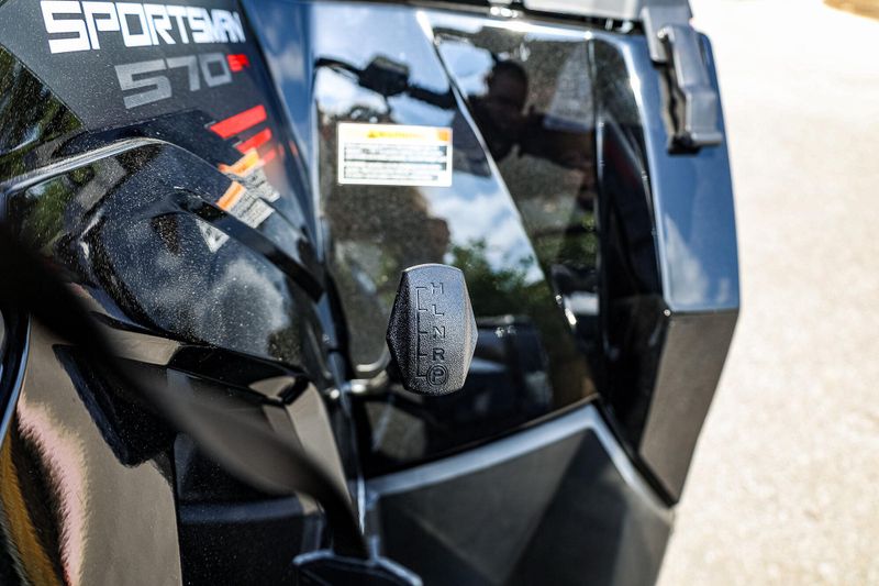 2025 Polaris SPORTSMAN TRAIL 570  ONYX BLACK Image 18