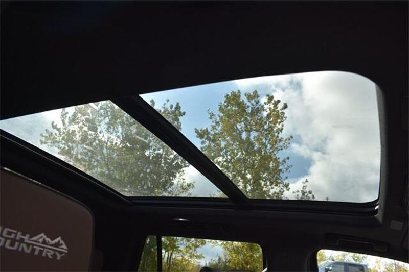 New 2026 Chevrolet Tahoe High CountryImage 16