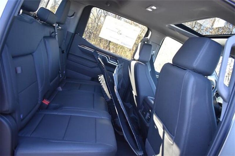 New 2026 Chevrolet Silverado 1500 RSTImage 17