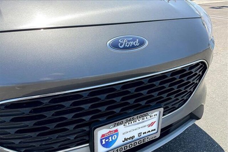 Used 2022 Ford Escape SEImage 30
