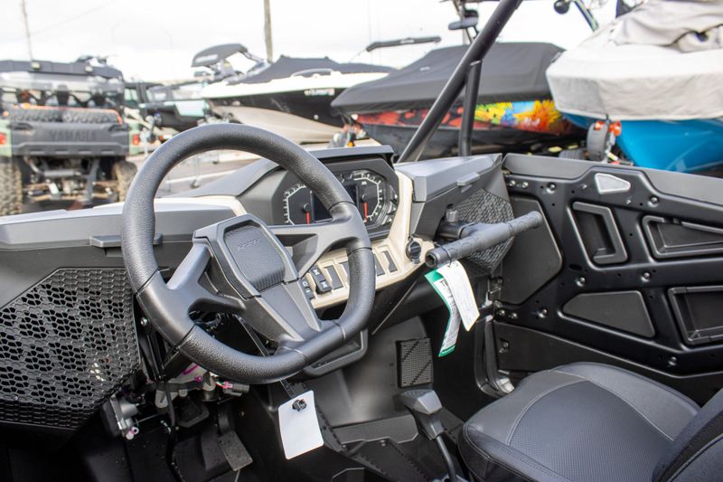NEW 2026 POLARIS RZR XP 4 1000 SPORT Image 12