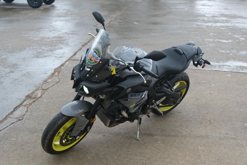 2017 Yamaha FZ10 GRAY Image 7