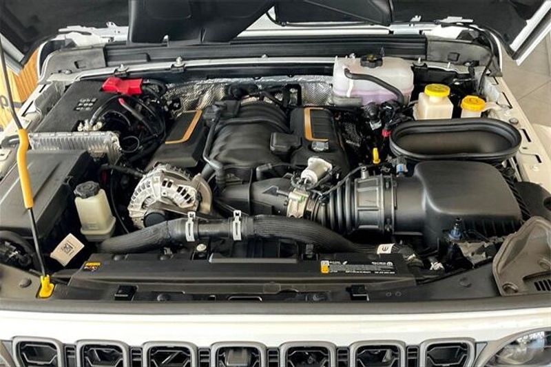 New 2025 Jeep Wrangler 4-door Rubicon 392Image 9