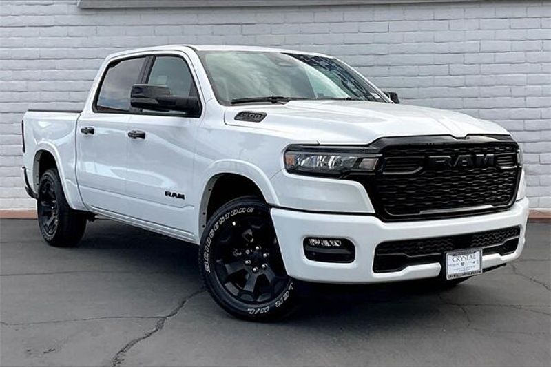 New 2025 RAM 1500 Big Horn Crew Cab 4x4 6