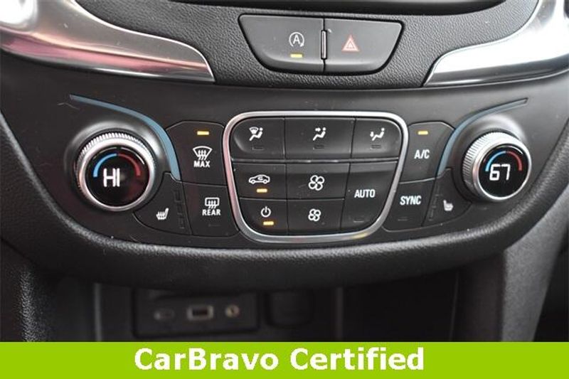 Used 2024 Chevrolet Equinox LTImage 31