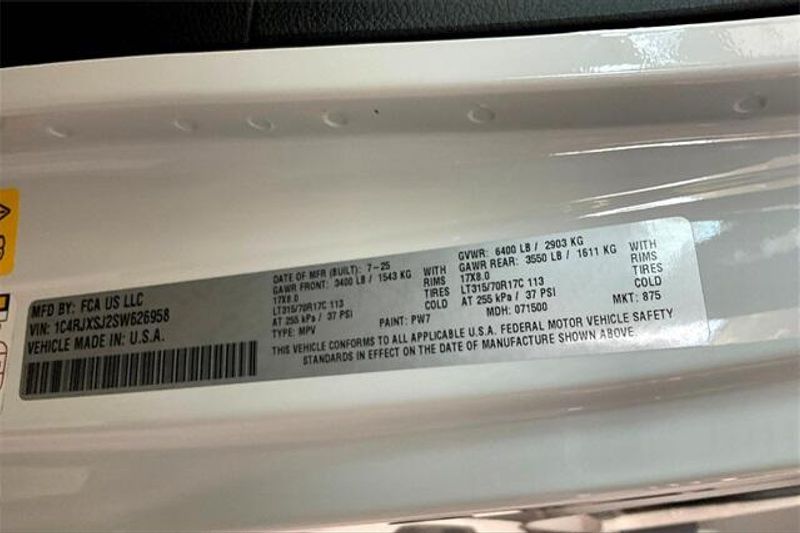 New 2025 Jeep Wrangler 4-door Rubicon 392Image 15