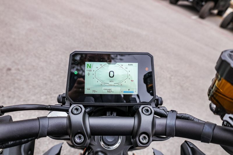 NEW 2025 YAMAHA MT09 Image 17