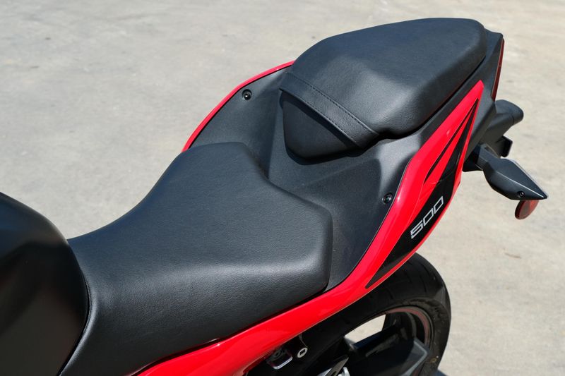 USED 2025 KAWASAKI NINJA 500 ABS Image 17