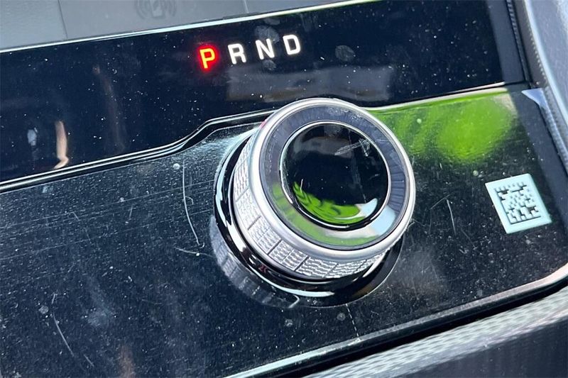 2025 Jeep Grand Cherokee Altitude photo 22