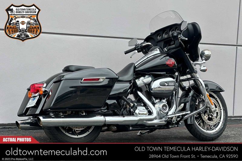 2019 Harley-Davidson Electra Glide in a Black exterior color. BMW Motorcycles of Temecula – Southern California (951) 506-6903 bmwmotorcyclesoftemecula.com 