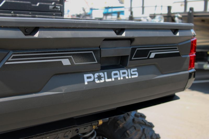 2025 Polaris RANGER CREW XP 1000 TEXAS EDITION BLACK CRYSTAL Image 16