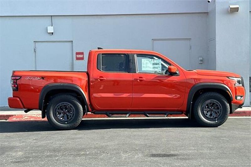 New 2025 Nissan Frontier PRO-XImage 2