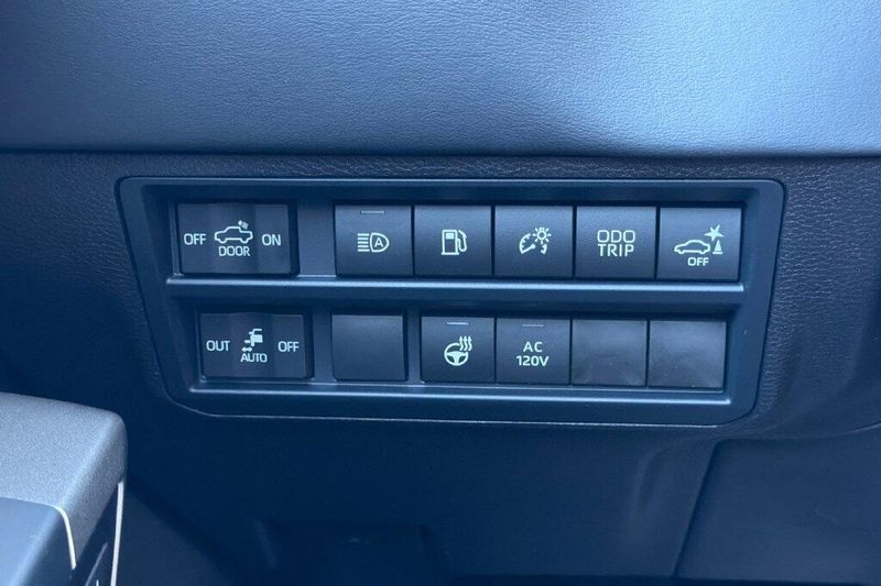 New 2026 Toyota Tundra Hybrid PlatinumImage 27
