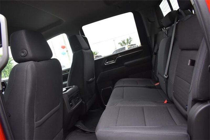 New 2025 Chevrolet Silverado 2500HD LTImage 21