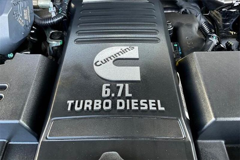 Used 2024 RAM 2500 LaramieImage 32
