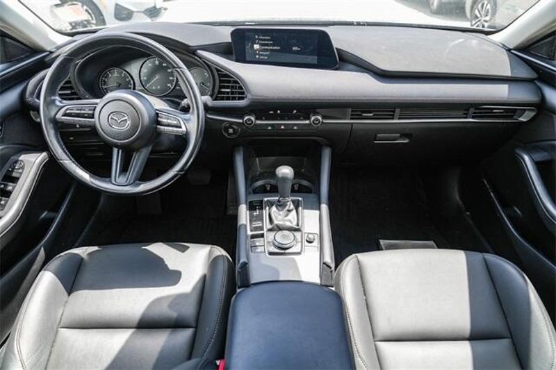 2022 Mazda Mazda3 SelectImage 13