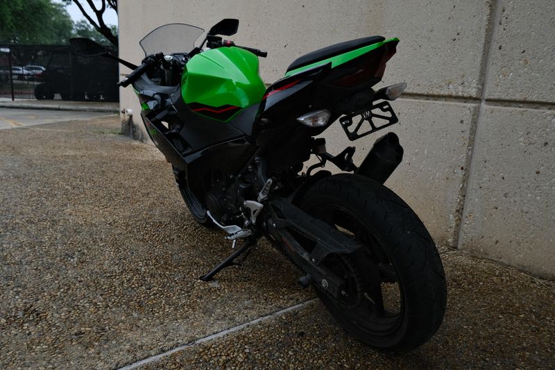 2022 Kawasaki NINJA 400 ABS GREEN AND BLACK KRT Image 21