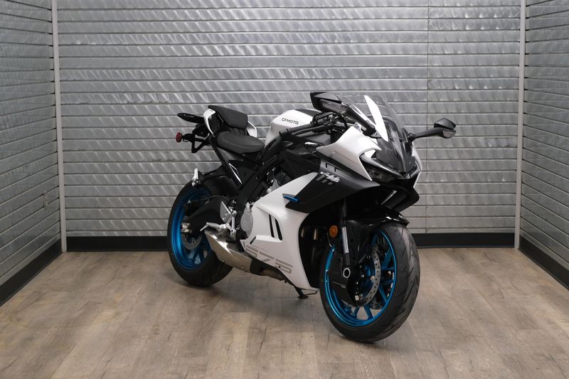 NEW 2026 CFMOTO 675SS Image 1