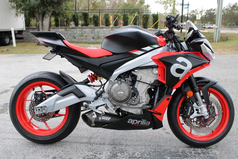 2021 Aprilia Tuono 660 