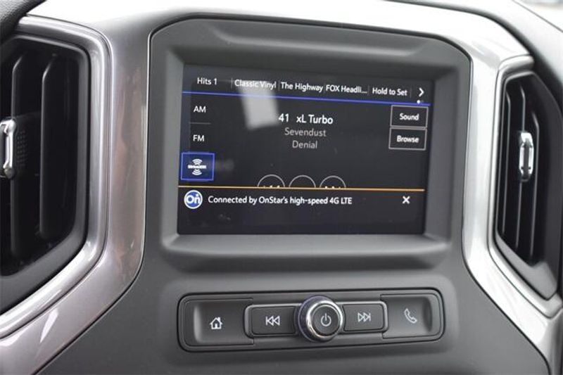 2024 Chevrolet Silverado 1500 CustomImage 29