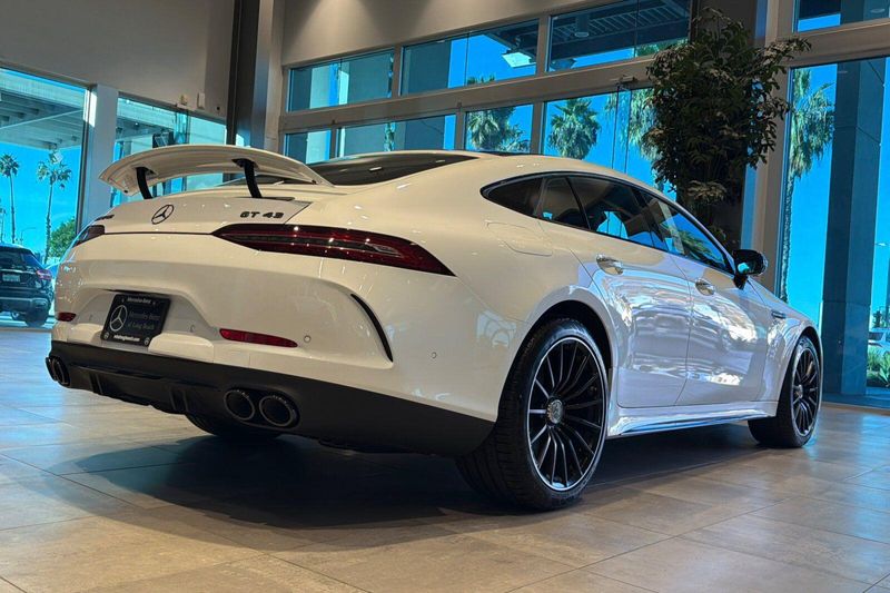 New 2026 Mercedes-Benz AMG GT 43 BaseImage 5