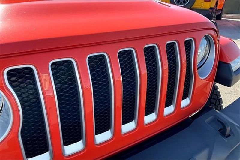 2020 Jeep Wrangler Unlimited SaharaImage 30