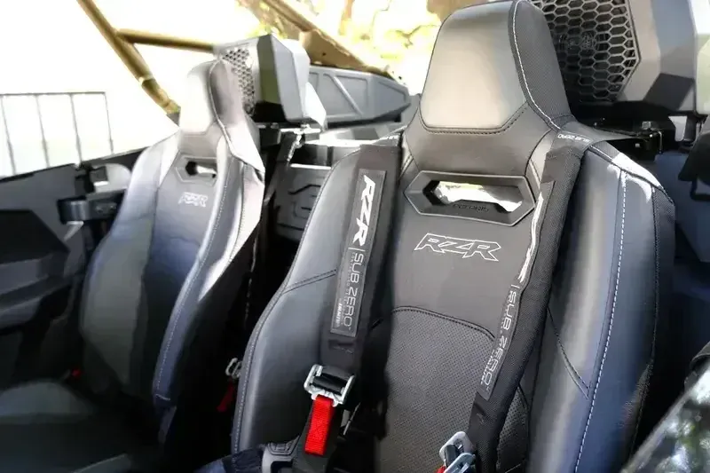 2025 Polaris RZR PRO R 4 ULTIMATE BLACK CRYSTAL AND SHADOW BRONZE Image 4