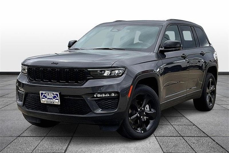 2024 Jeep Grand Cherokee Limited 4x2Image 2