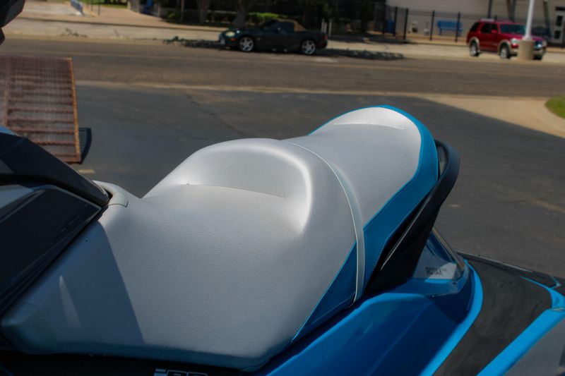 2019 SEADOO GTI SE 130 BLUE SILVER Image 9