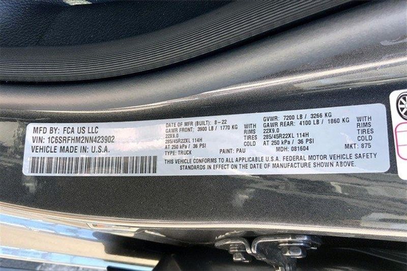 2022 RAM 1500 Limited Crew Cab 4x4 5