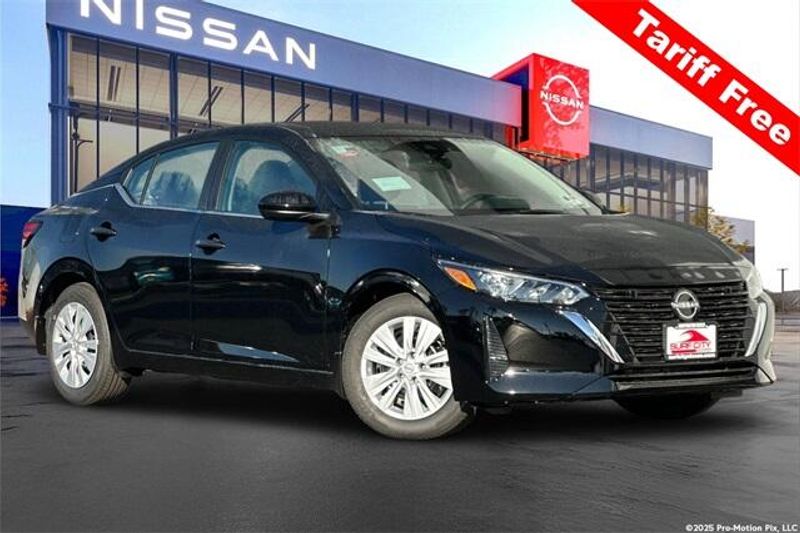New 2025 Nissan Sentra SImage 1