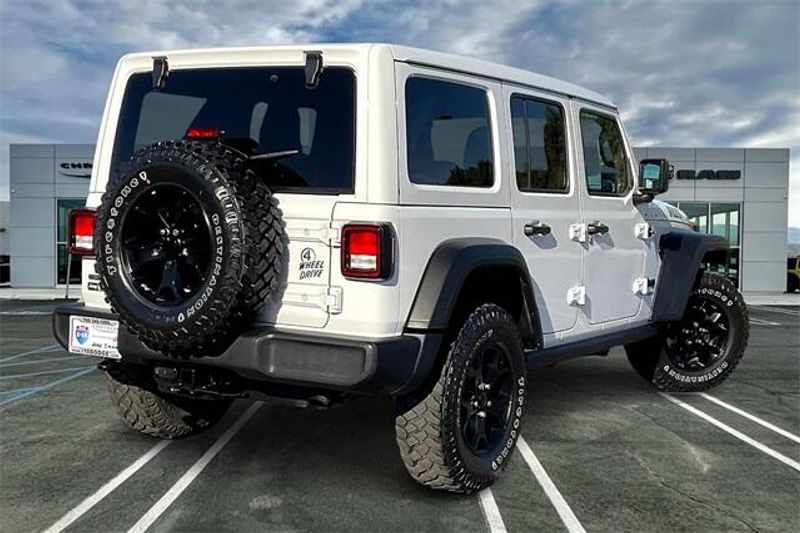 2021 Jeep Wrangler Unlimited WillysImage 13