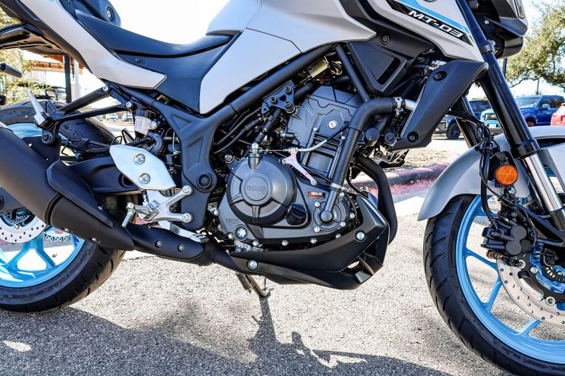 2025 Yamaha MT03   ICE STORM Image 6