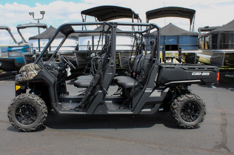 2025 Can-Am DEFENDER MAX DPS HD7 WILDLAND CAMO Image 6
