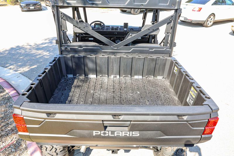New 2026 Polaris RANGER CREW 1000 PREMIUM  MIRAGE BEIGE Image 25