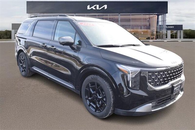 2025 Kia Carnival SX PrestigeImage 10