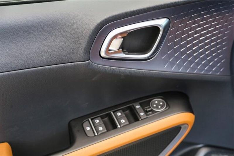 New 2025 Kia Soul EXImage 20