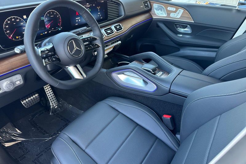 New 2026 Mercedes-Benz GLS 450Image 7