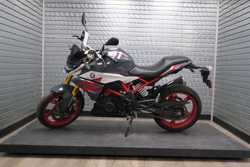 USED 2022 BMW G 310 R Image 6