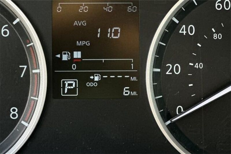 New 2025 Nissan Versa 1.6 SImage 20