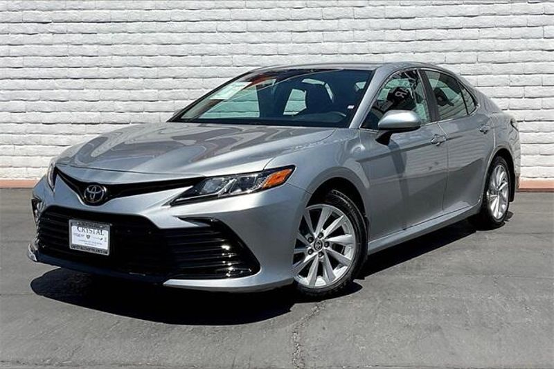2023 Toyota Camry LEImage 1