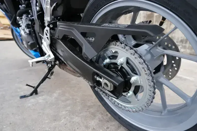 NEW 2026 SUZUKI GSX 8R Image 13