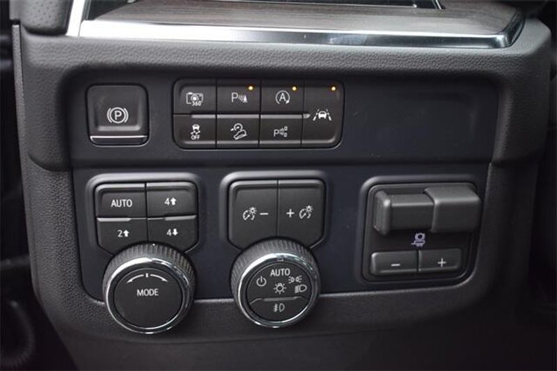 New 2026 Chevrolet Tahoe PremierImage 26