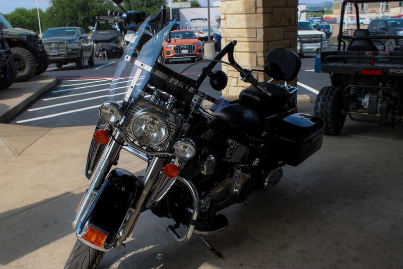 2013 HARLEY HERITAGE SOFTAIL BLACK Image 4