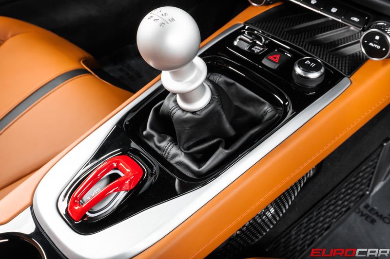 2025 Lotus Emira V6Image 34